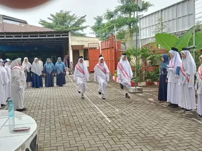 29d4d5eb-6f16-48b2-a2d4-8215ad645e25